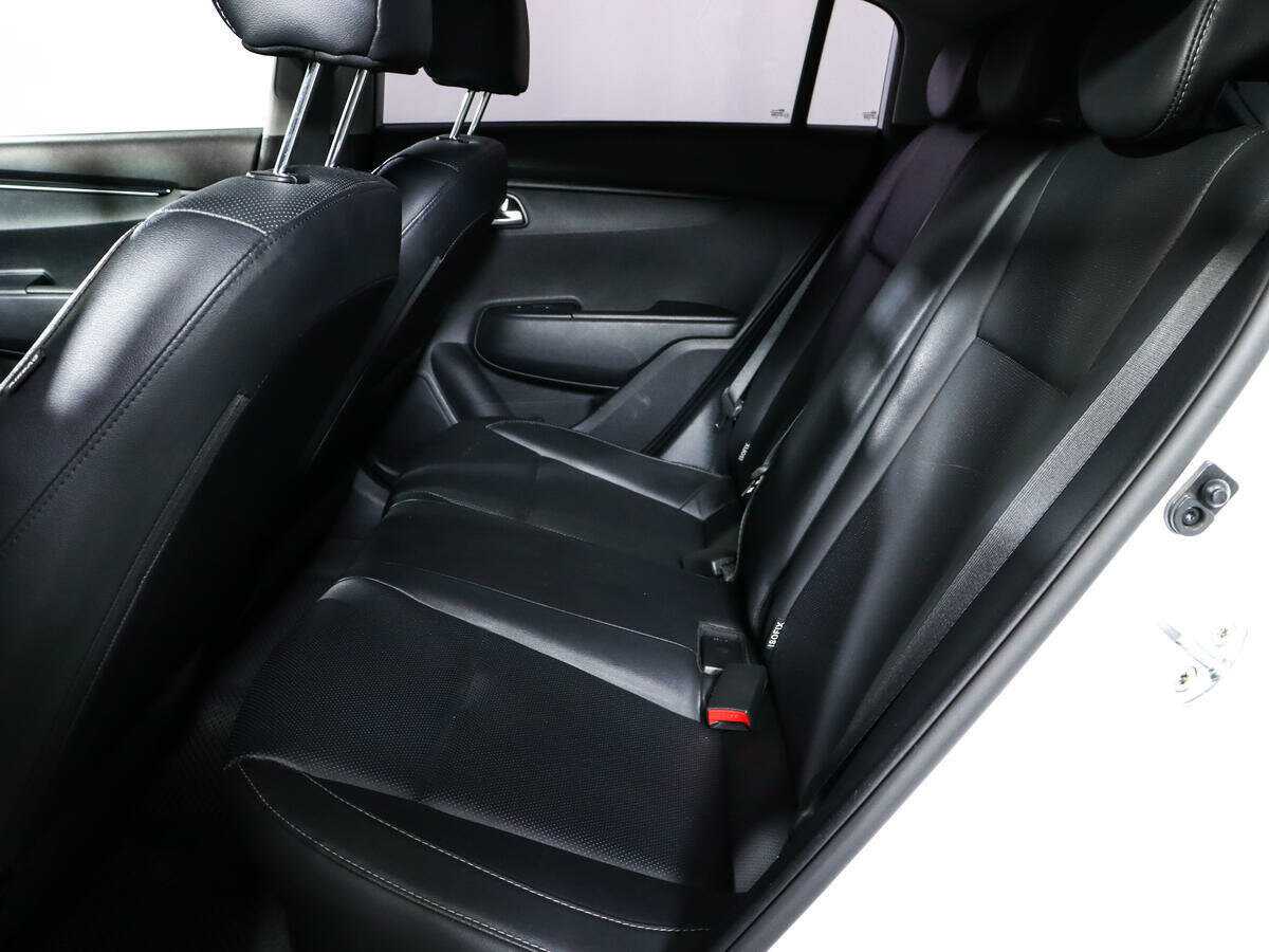 Купить Kia Rio с пробегом. Фото: #7