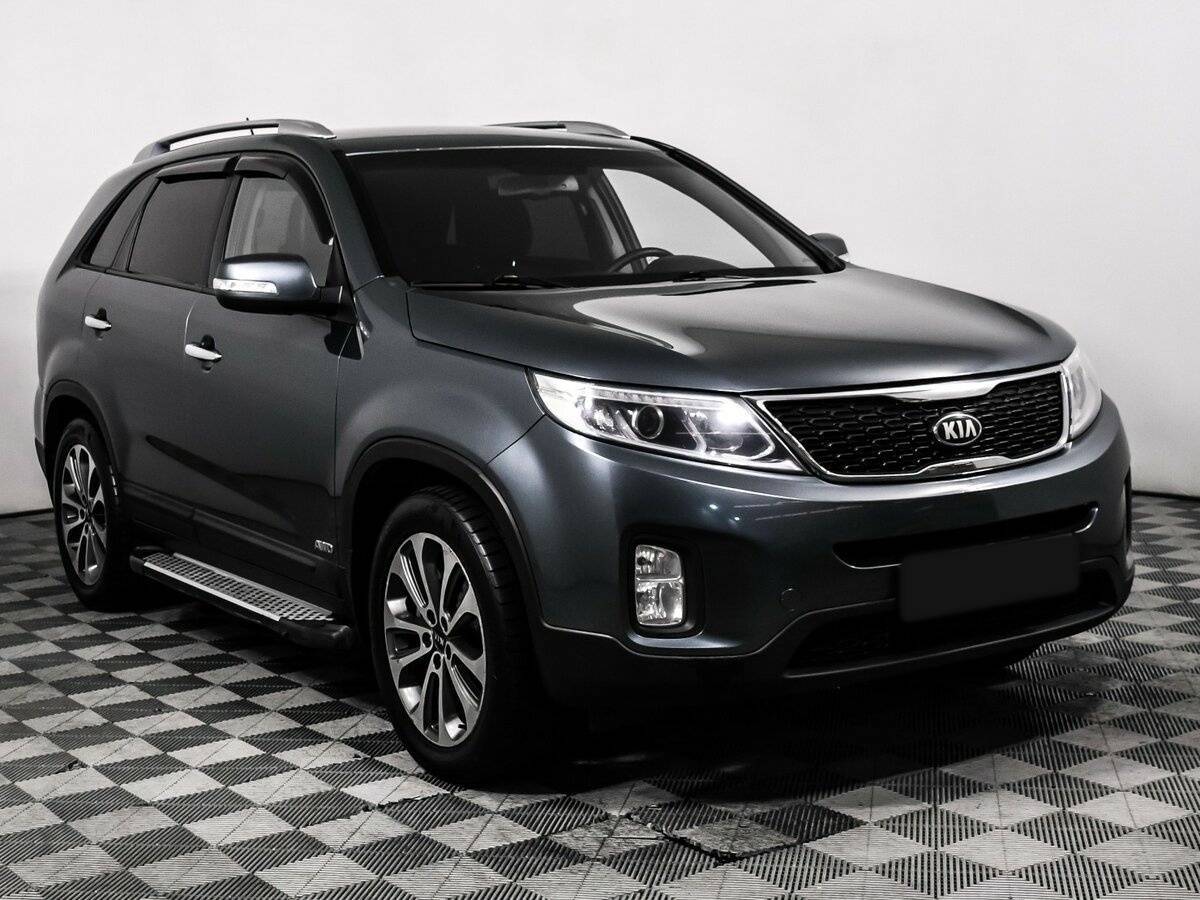 Купить Kia Sorento с пробегом. Фото: #2
