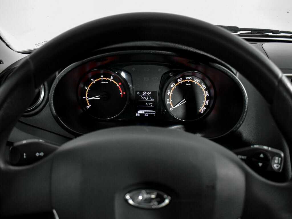 Купить Lada (ВАЗ) Granta с пробегом. Фото: #15