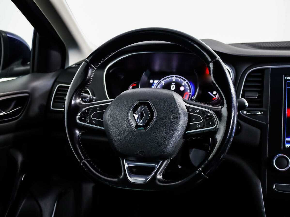 Купить Renault Megane с пробегом. Фото: #9