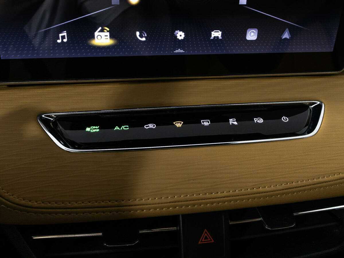 Купить Haval Jolion с пробегом. Фото: #18