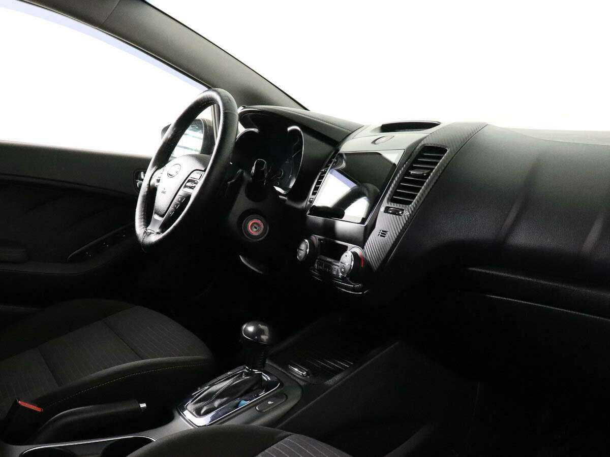 Купить Kia Cerato с пробегом. Фото: #6