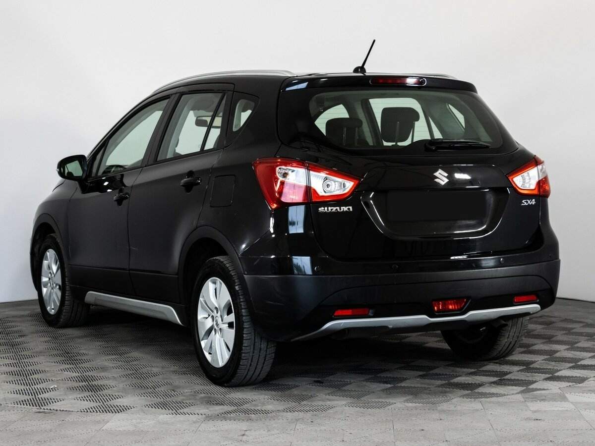 Купить Suzuki SX4 с пробегом. Фото: #6