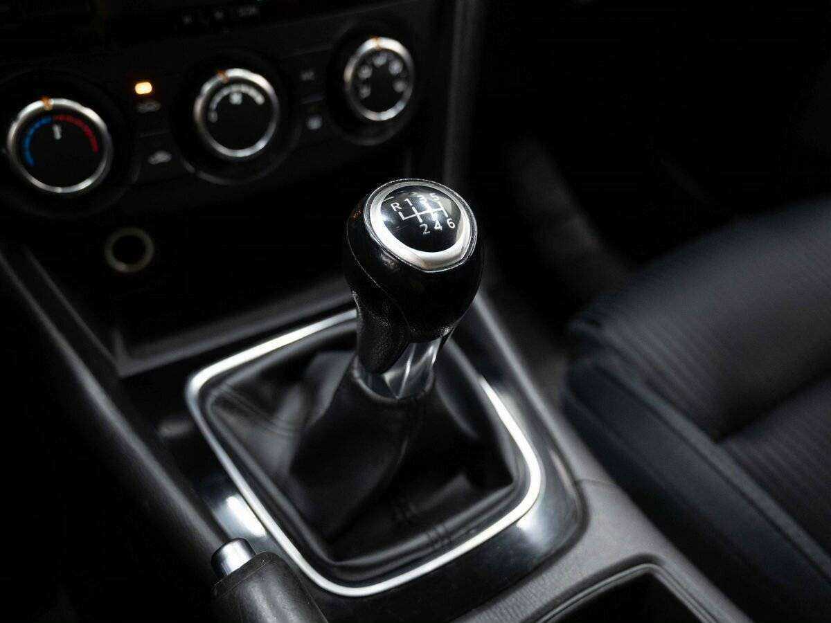 Купить Mazda 6 с пробегом. Фото: #14