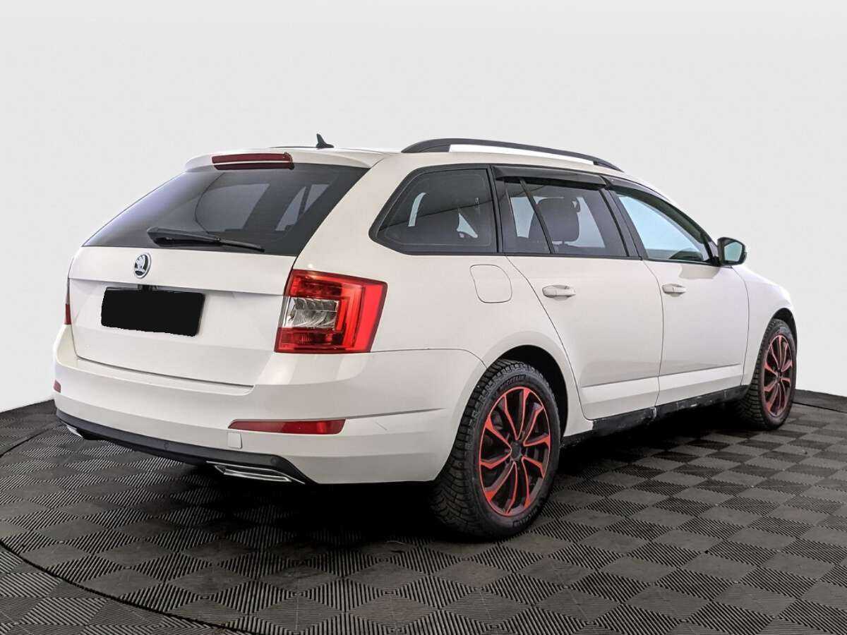 Купить Skoda Octavia с пробегом. Фото: #3
