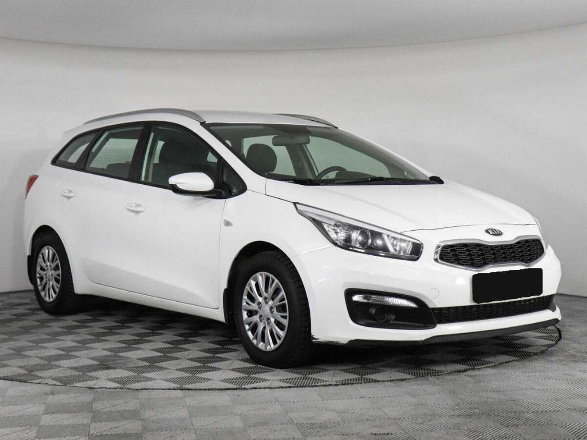 Купить Kia Ceed с пробегом. Фото: #2