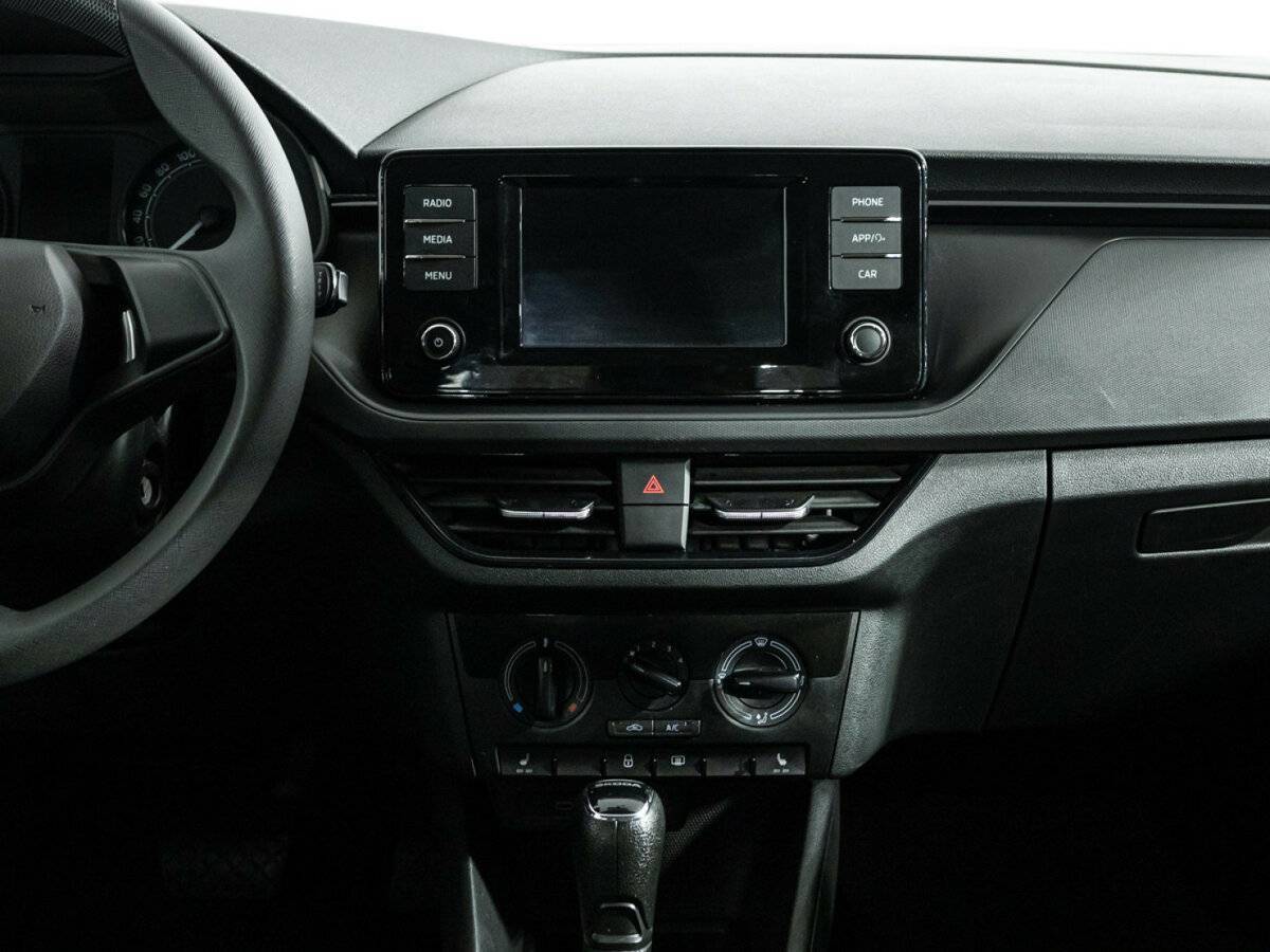 Купить Skoda Rapid с пробегом. Фото: #13