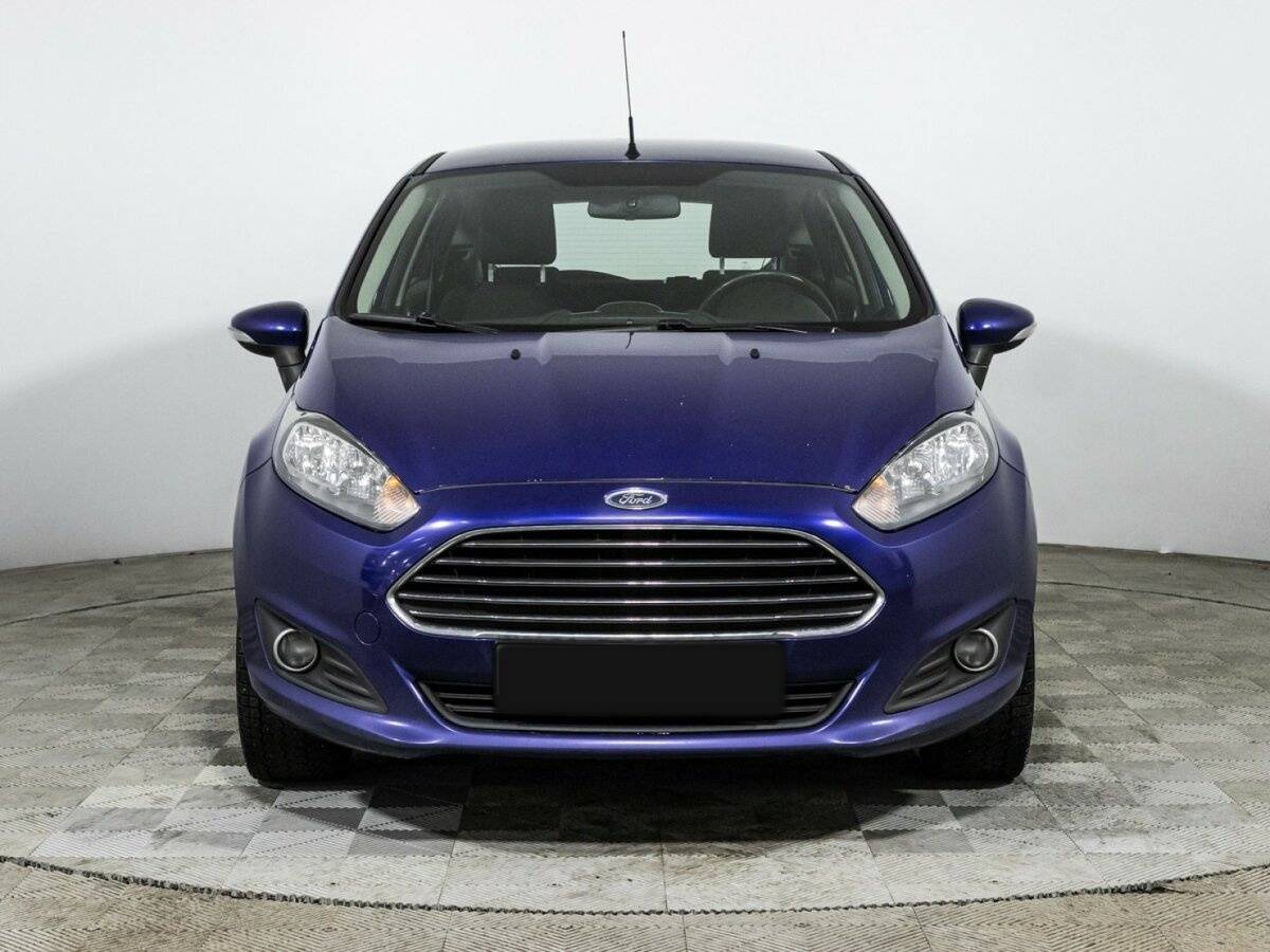 Купить Ford Fiesta с пробегом. Фото: #1