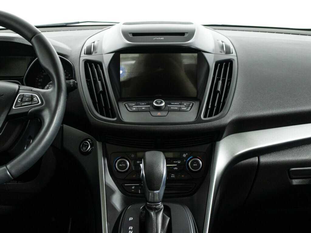 Купить Ford Kuga с пробегом. Фото: #13