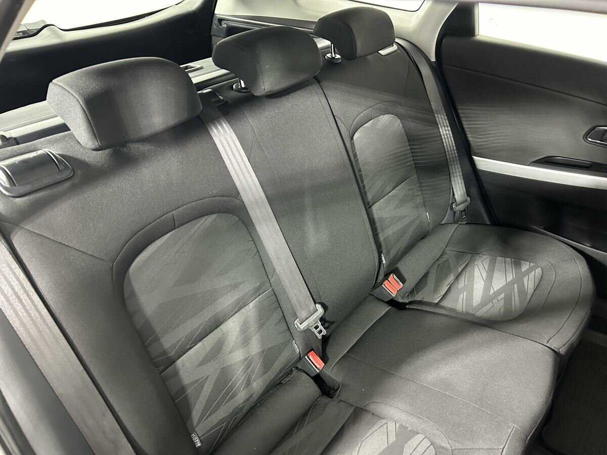 Купить Kia Ceed с пробегом. Фото: #13