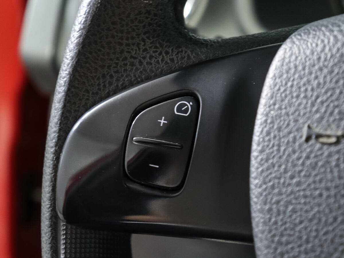 Купить Renault Sandero с пробегом. Фото: #15