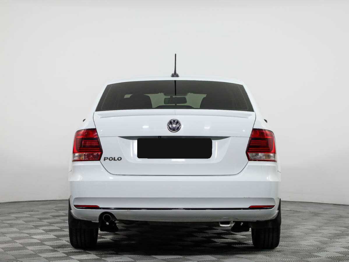 Купить Volkswagen Polo с пробегом. Фото: #4