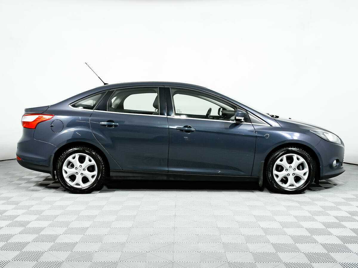Купить Ford Focus с пробегом. Фото: #3