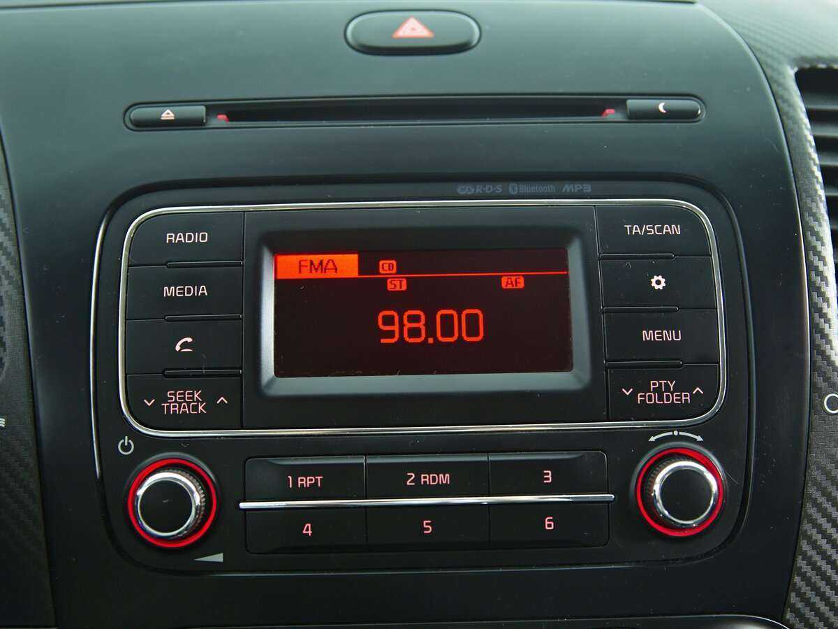 Купить Kia Cerato с пробегом. Фото: #14