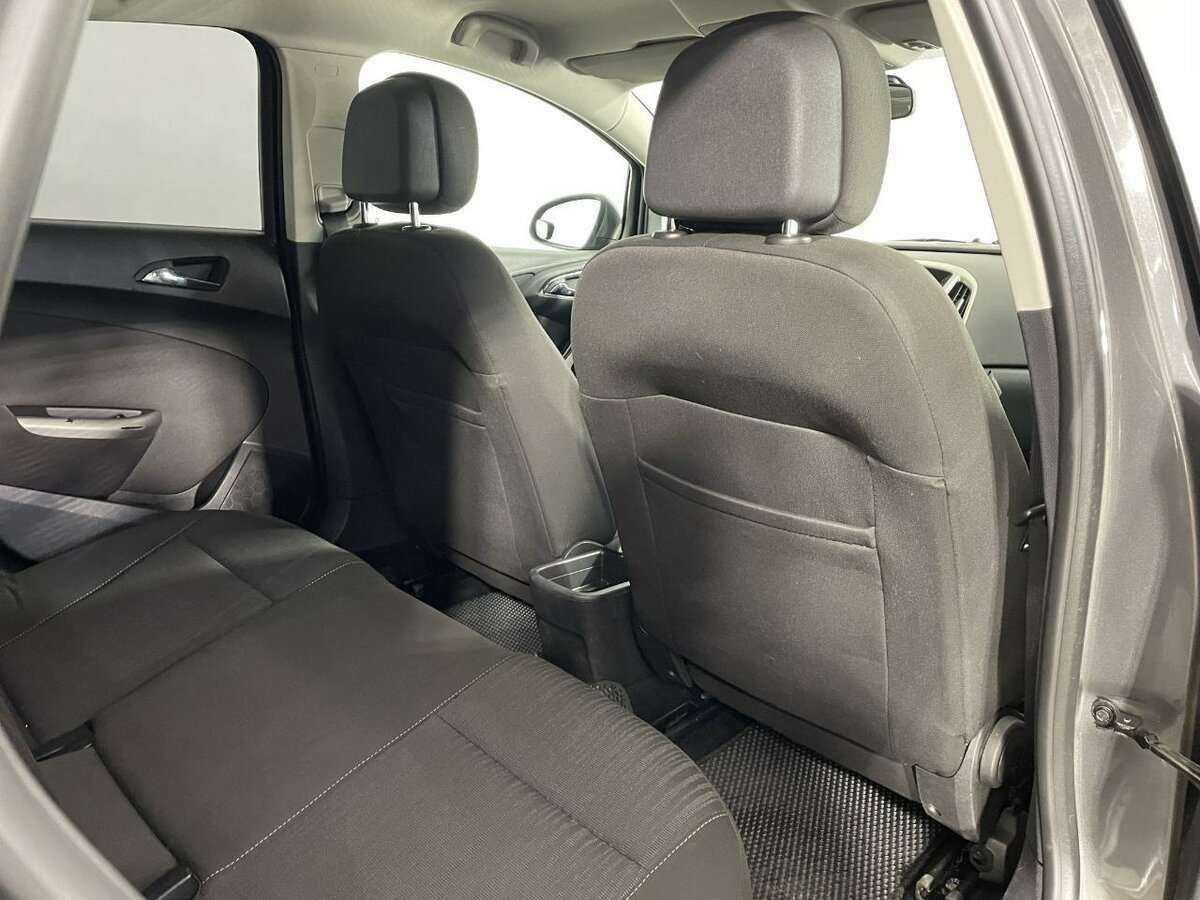 Купить Opel Astra с пробегом. Фото: #15