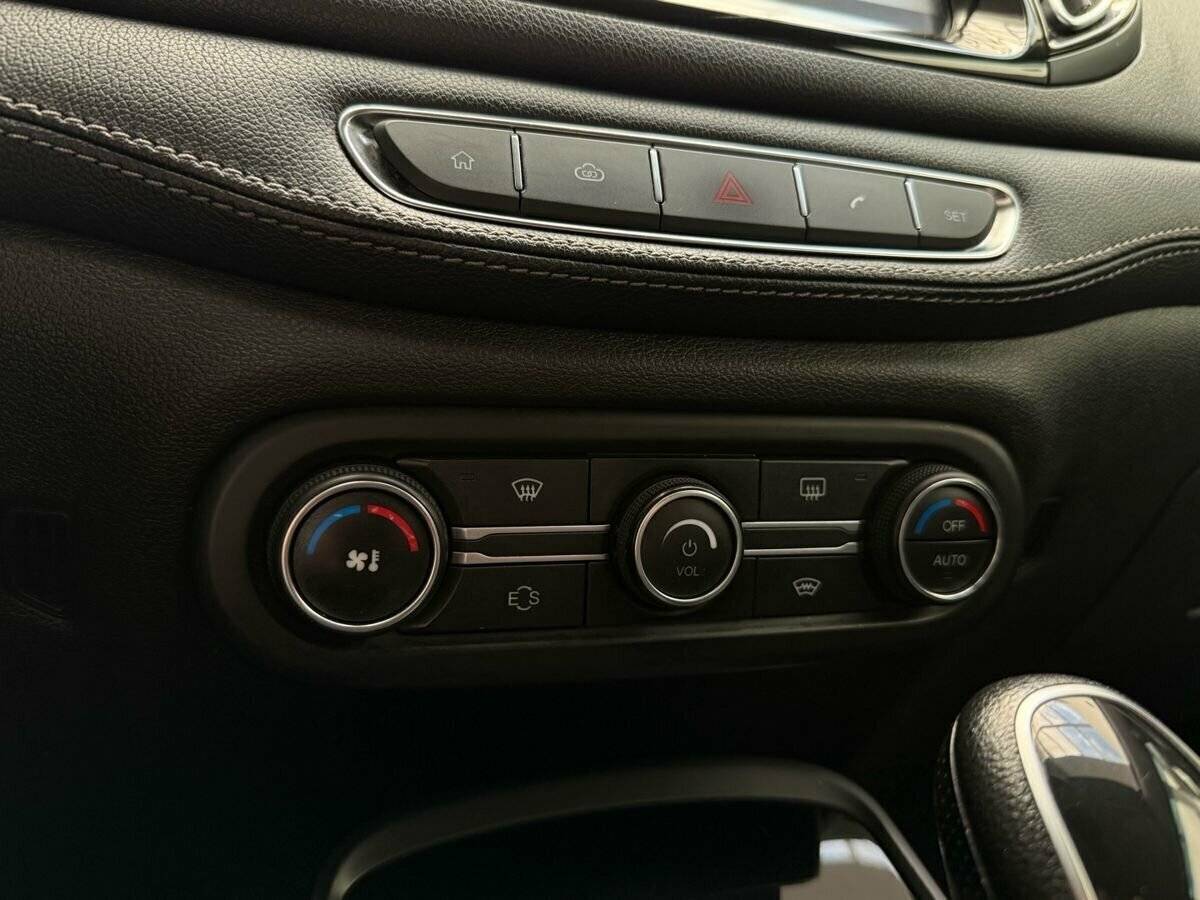 Купить Chery Tiggo 7 с пробегом. Фото: #24