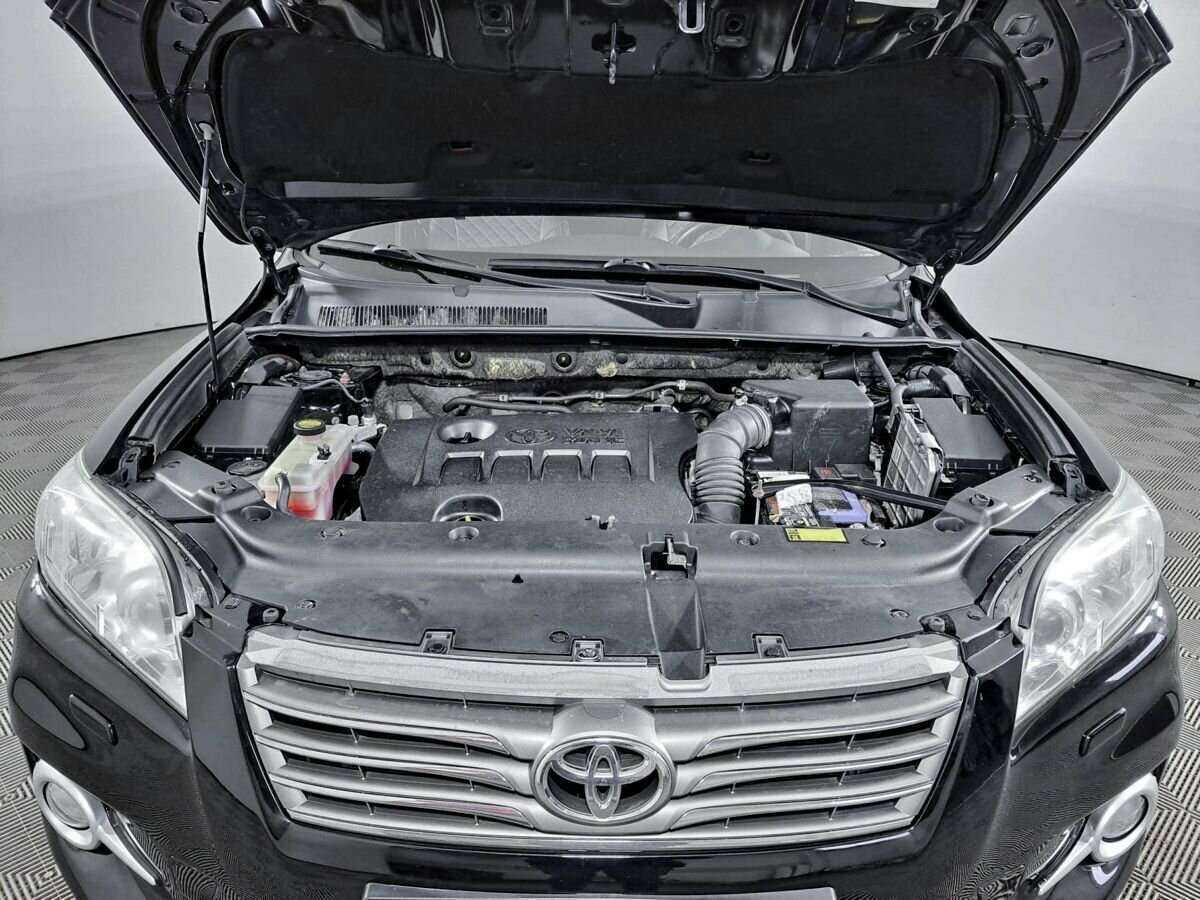 Купить Toyota RAV4 с пробегом. Фото: #8