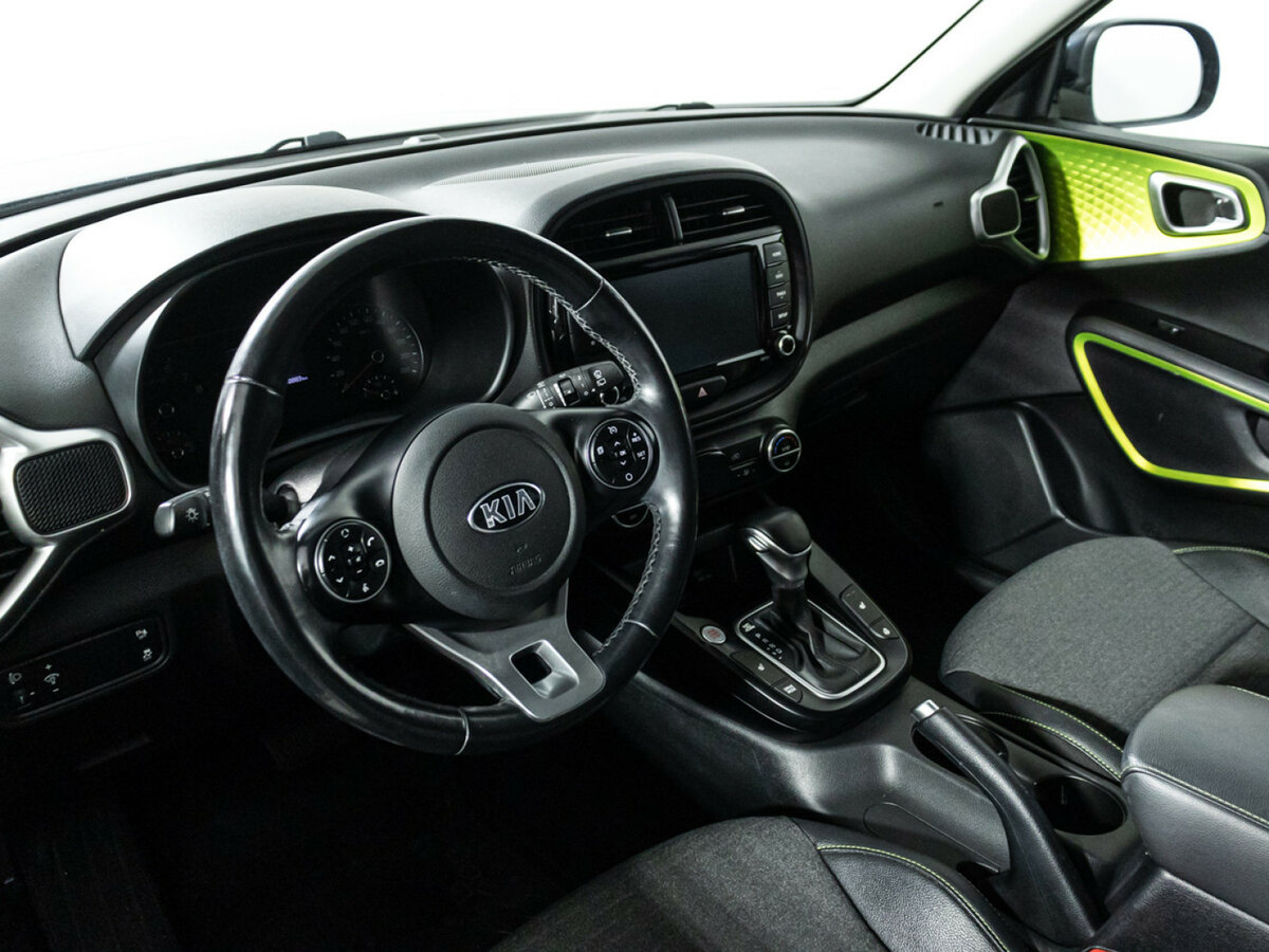 Купить Kia Soul с пробегом. Фото: #10