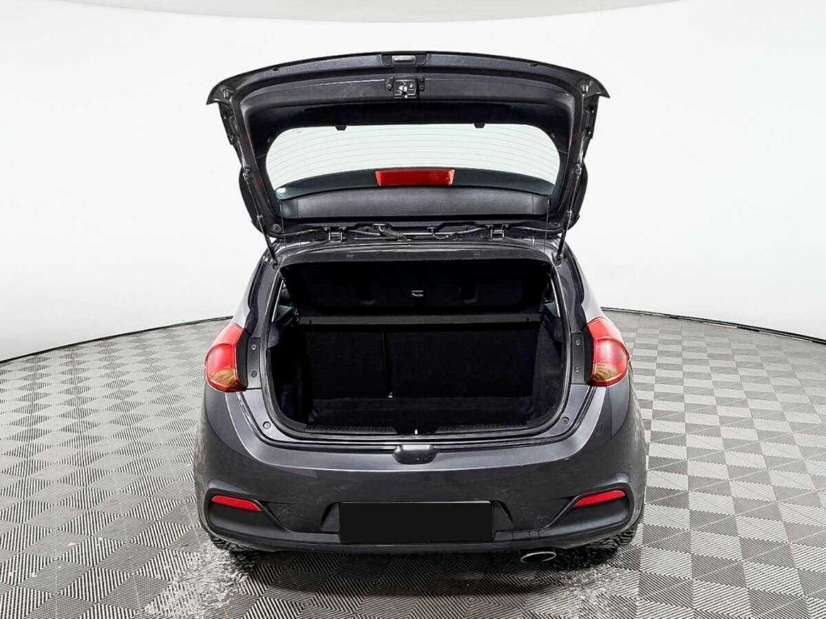 Купить Kia Ceed с пробегом. Фото: #9