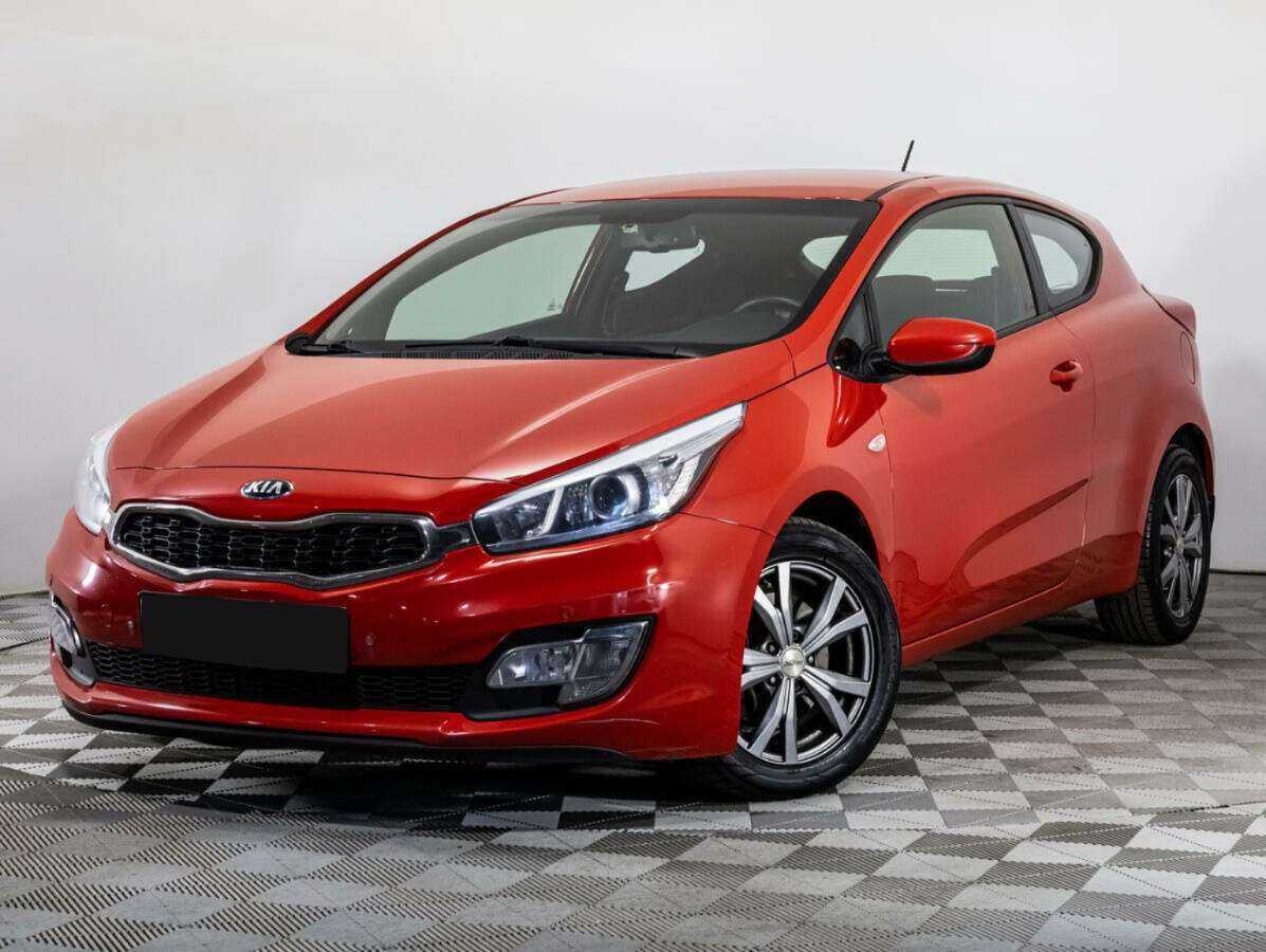 Купить Kia Ceed с пробегом. Посмотреть фото