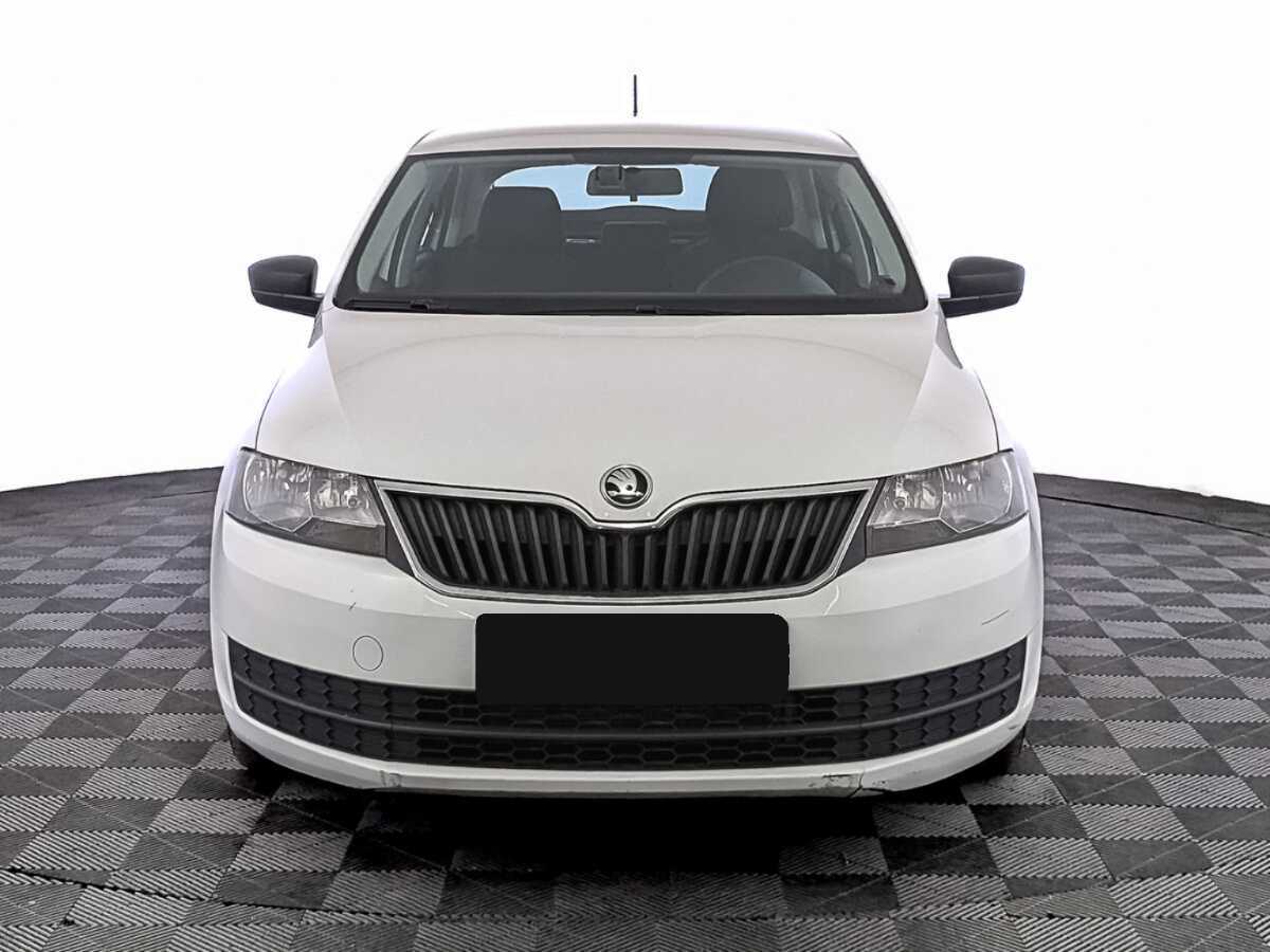 Купить Skoda Rapid с пробегом. Фото: #1