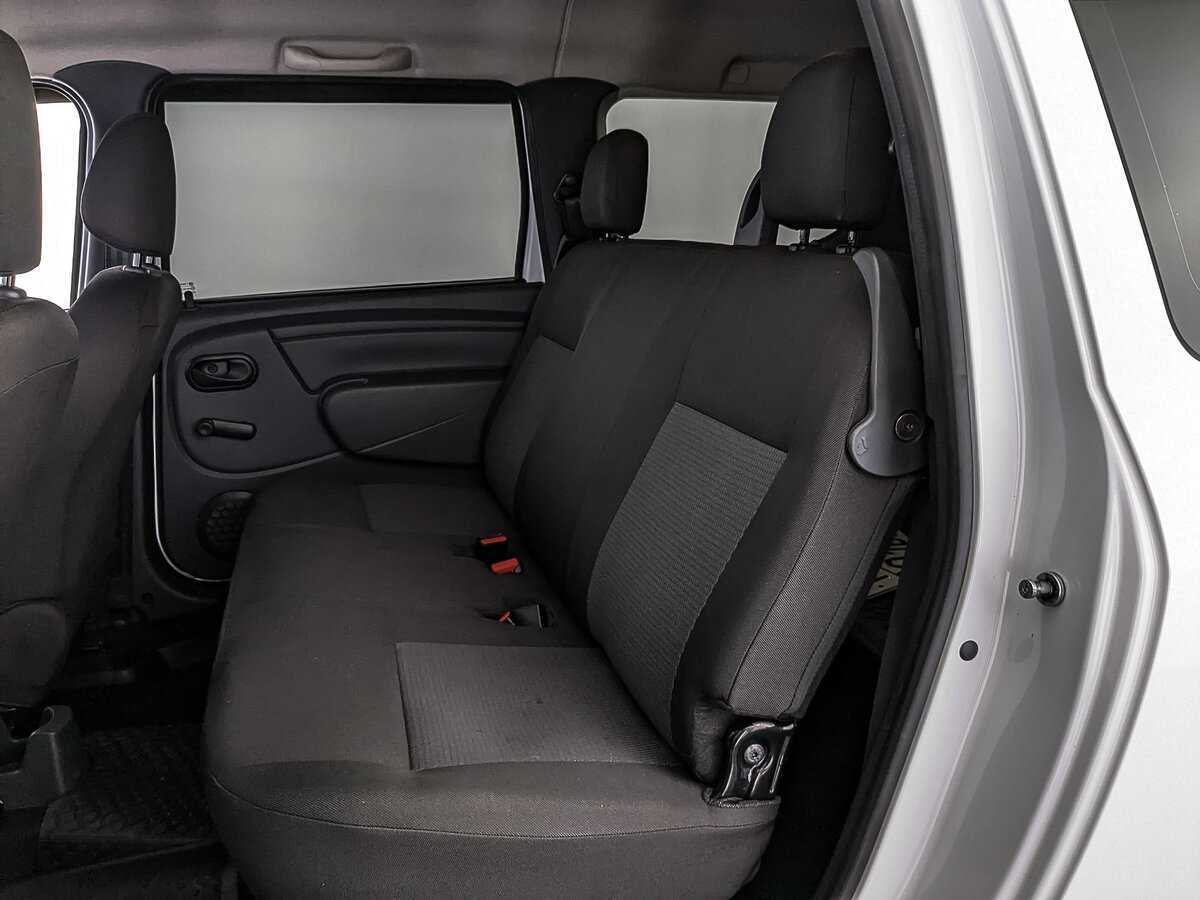 Купить Lada (ВАЗ) Largus с пробегом. Фото: #17