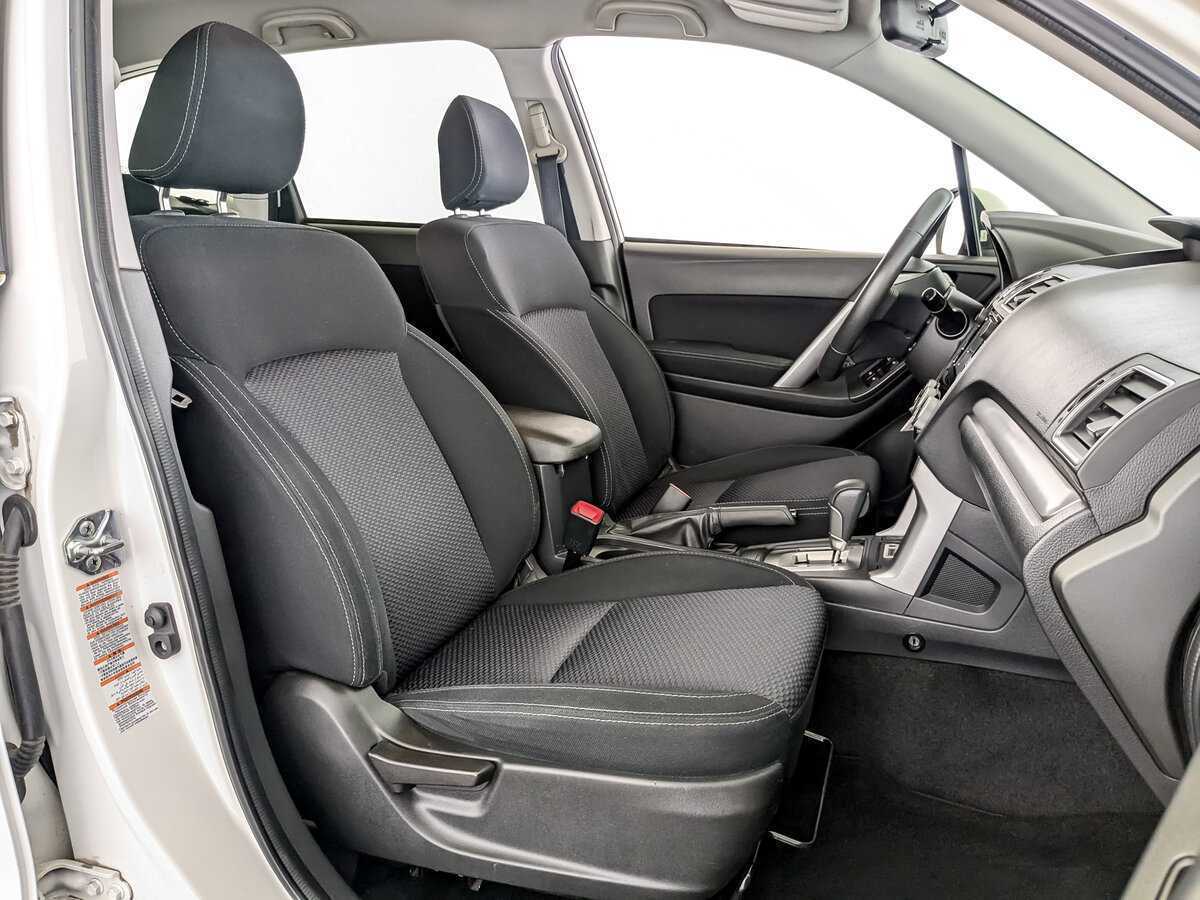 Купить Subaru Forester с пробегом. Фото: #16