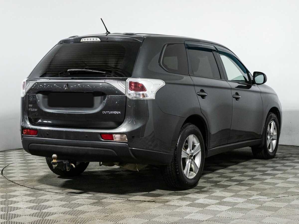 Купить Mitsubishi Outlander с пробегом. Фото: #4