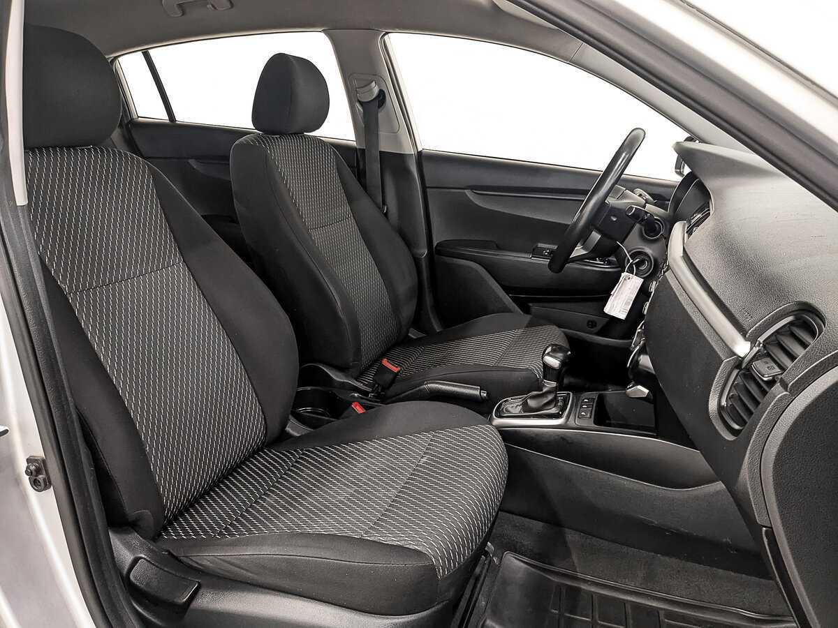 Купить Kia Rio с пробегом. Фото: #23