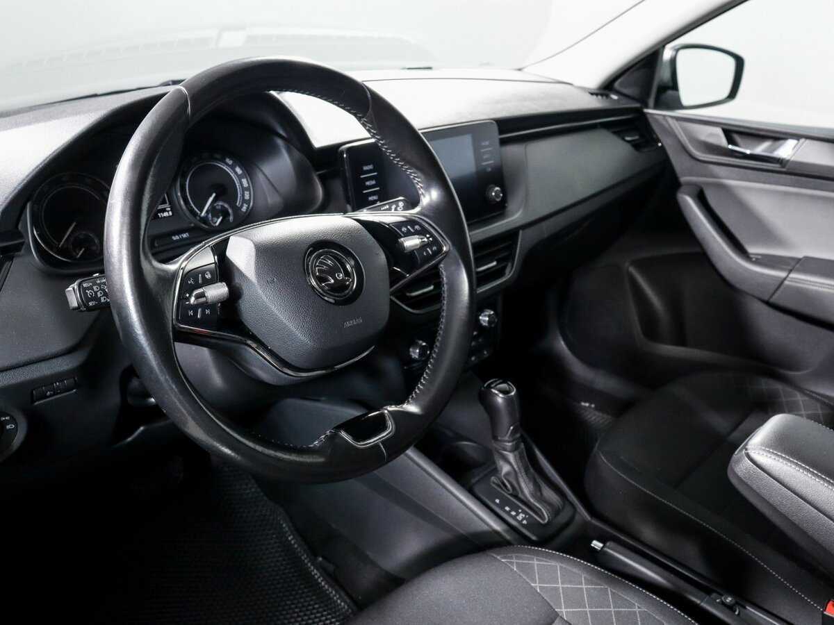 Купить Skoda Rapid с пробегом. Фото: #10