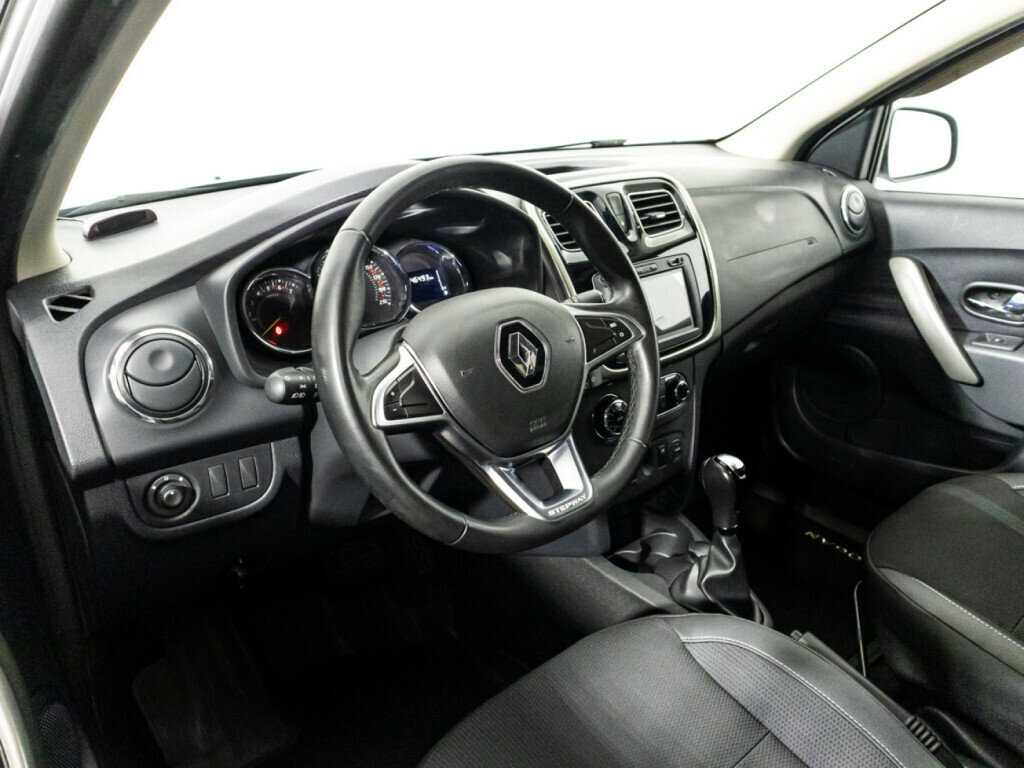 Купить Renault Logan с пробегом. Фото: #10