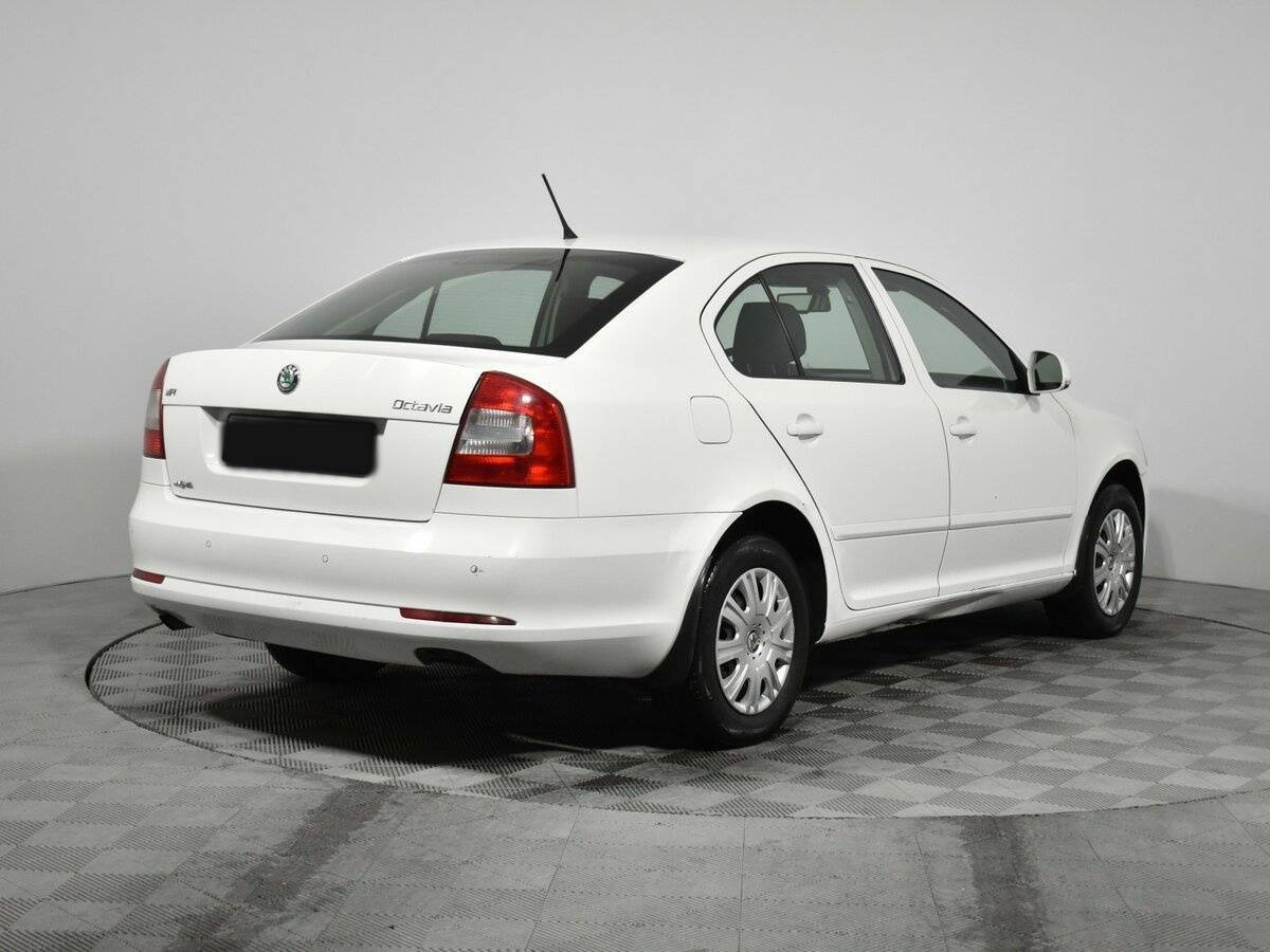 Купить Skoda Octavia с пробегом. Фото: #4