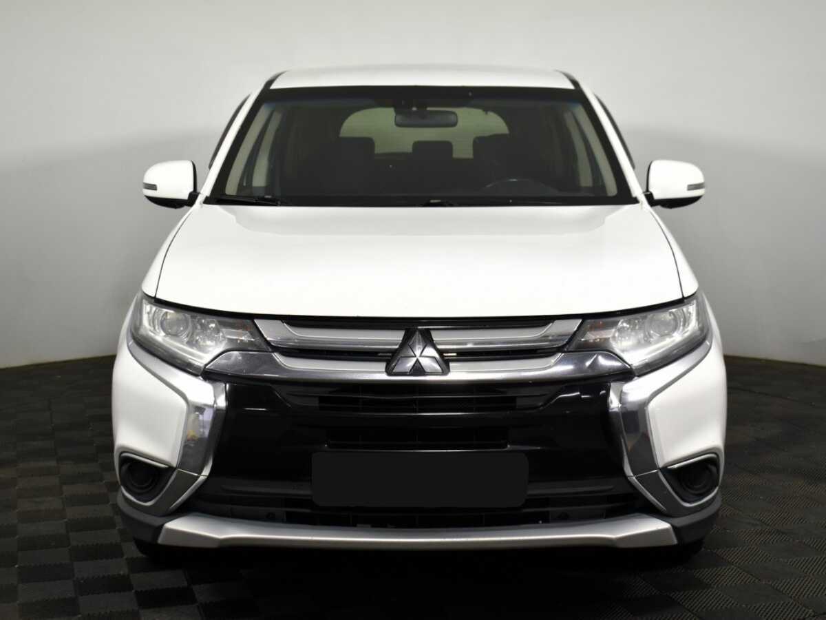Купить Mitsubishi Outlander с пробегом. Фото: #1