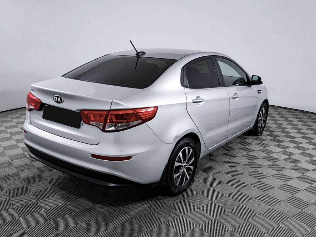 Купить Kia Rio с пробегом. Фото: #3