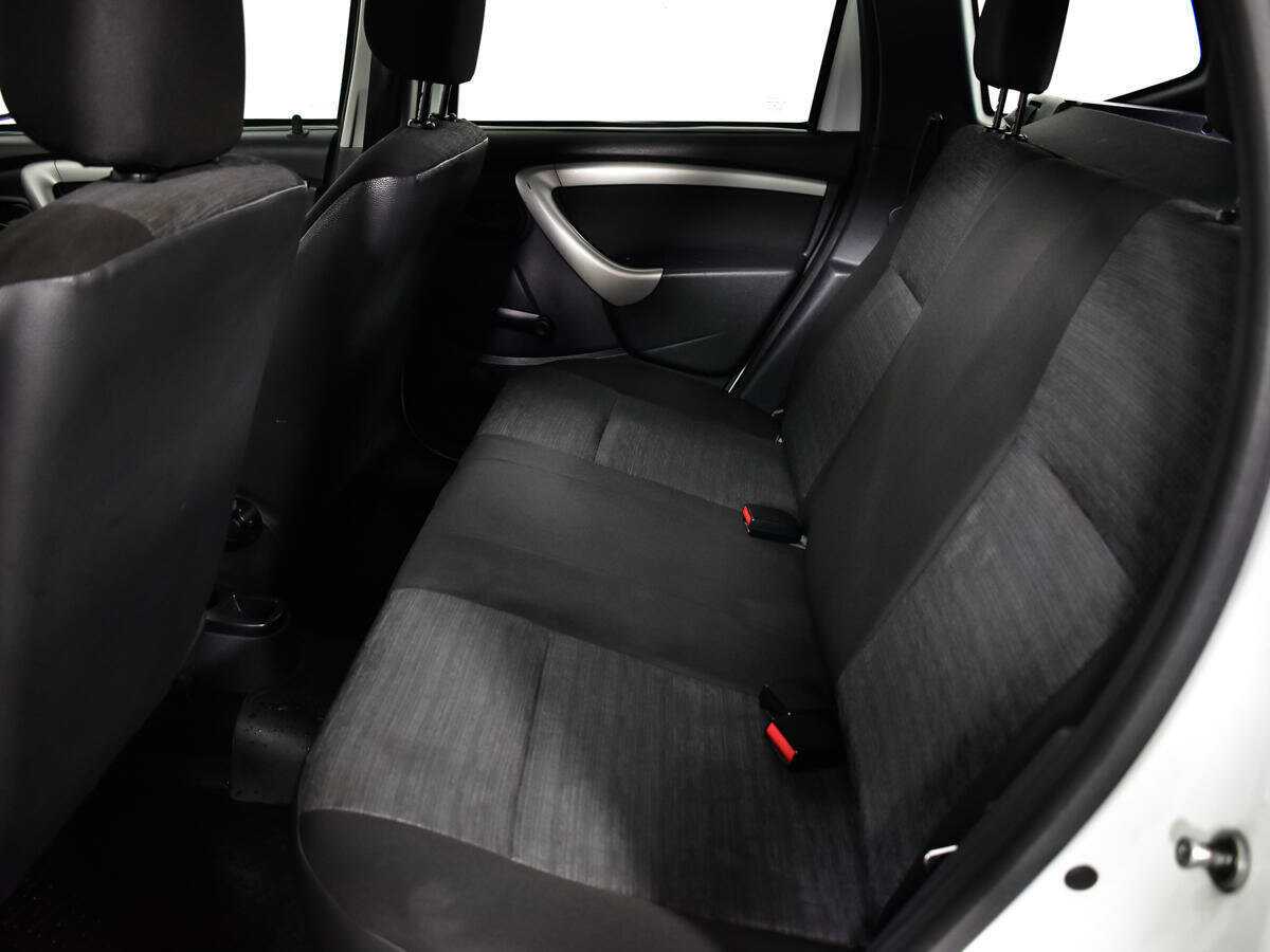 Купить Renault Duster с пробегом. Фото: #9