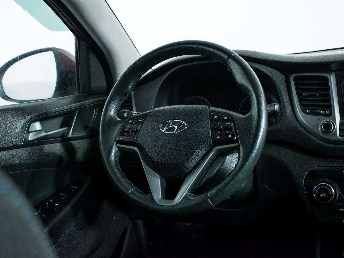 Купить Hyundai Tucson с пробегом. Фото: #12