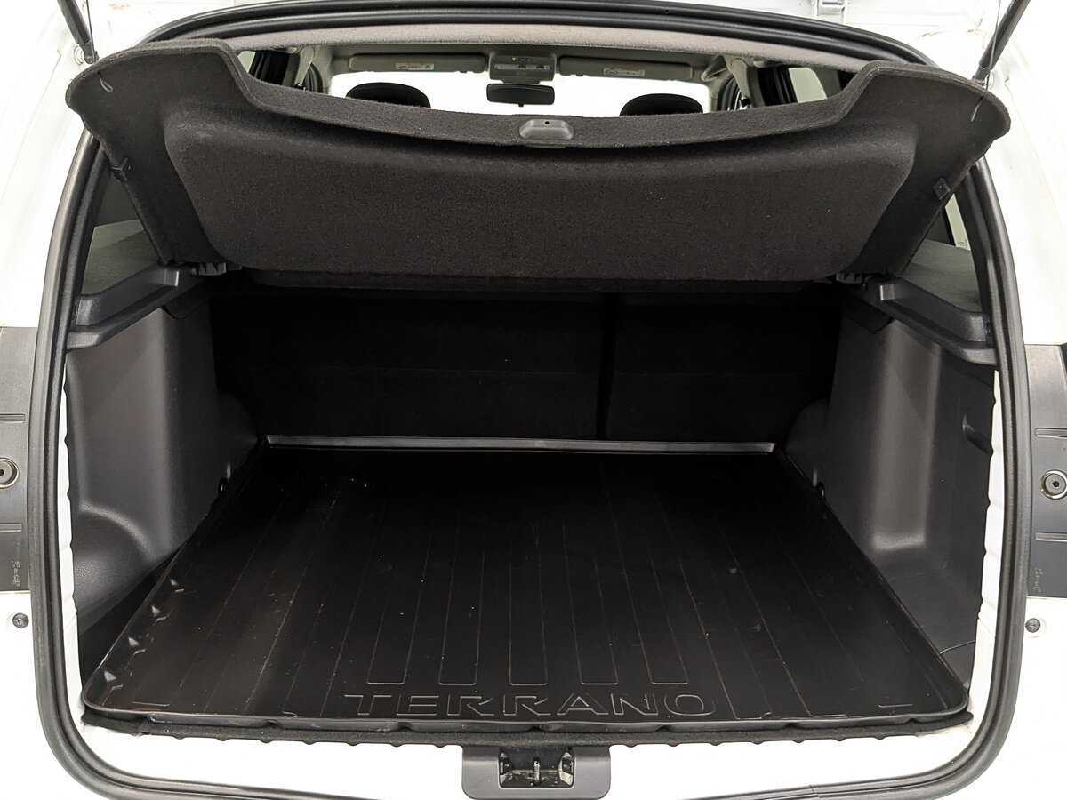 Купить Nissan Terrano с пробегом. Фото: #9