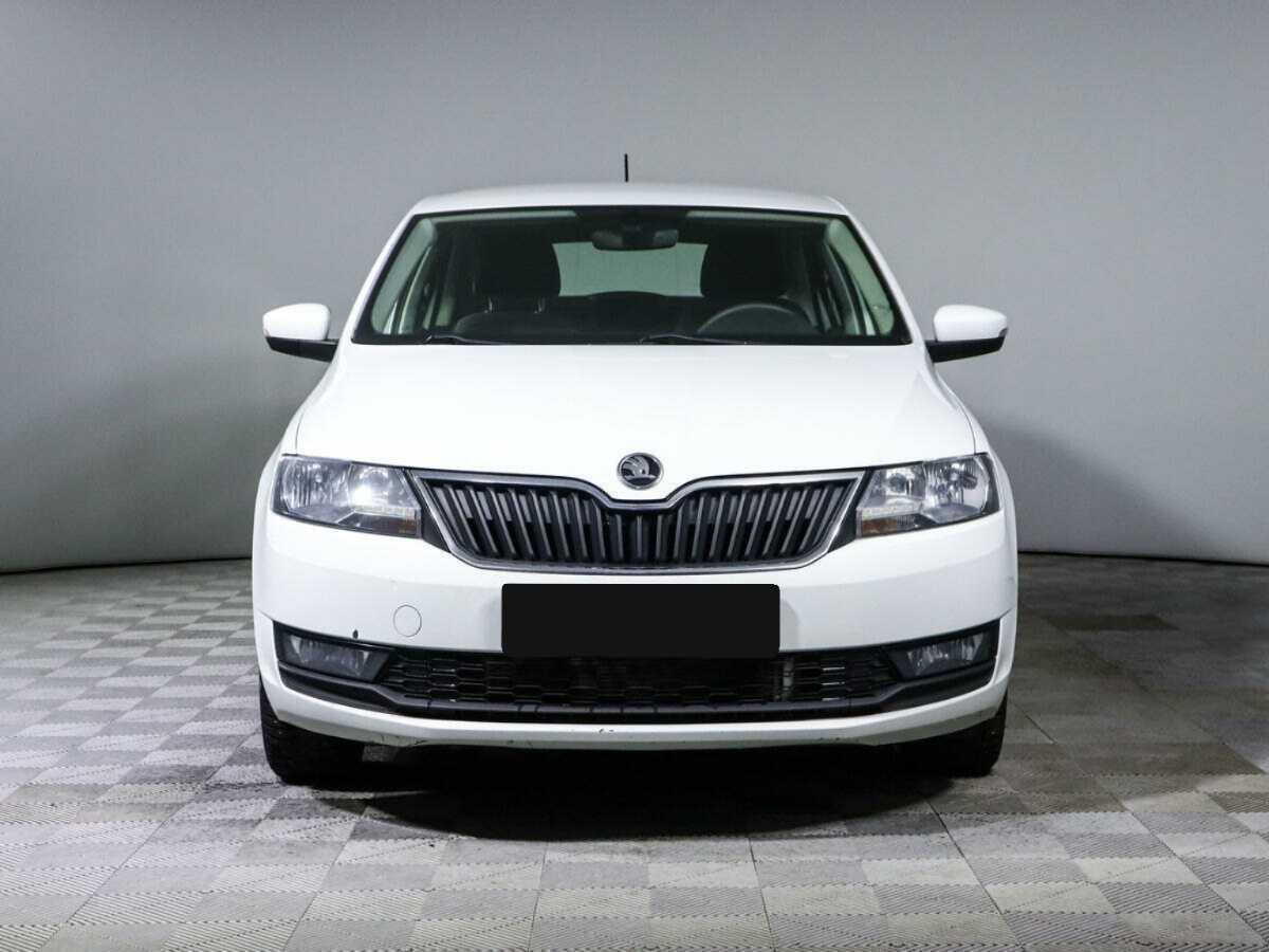 Купить Skoda Rapid с пробегом. Фото: #1