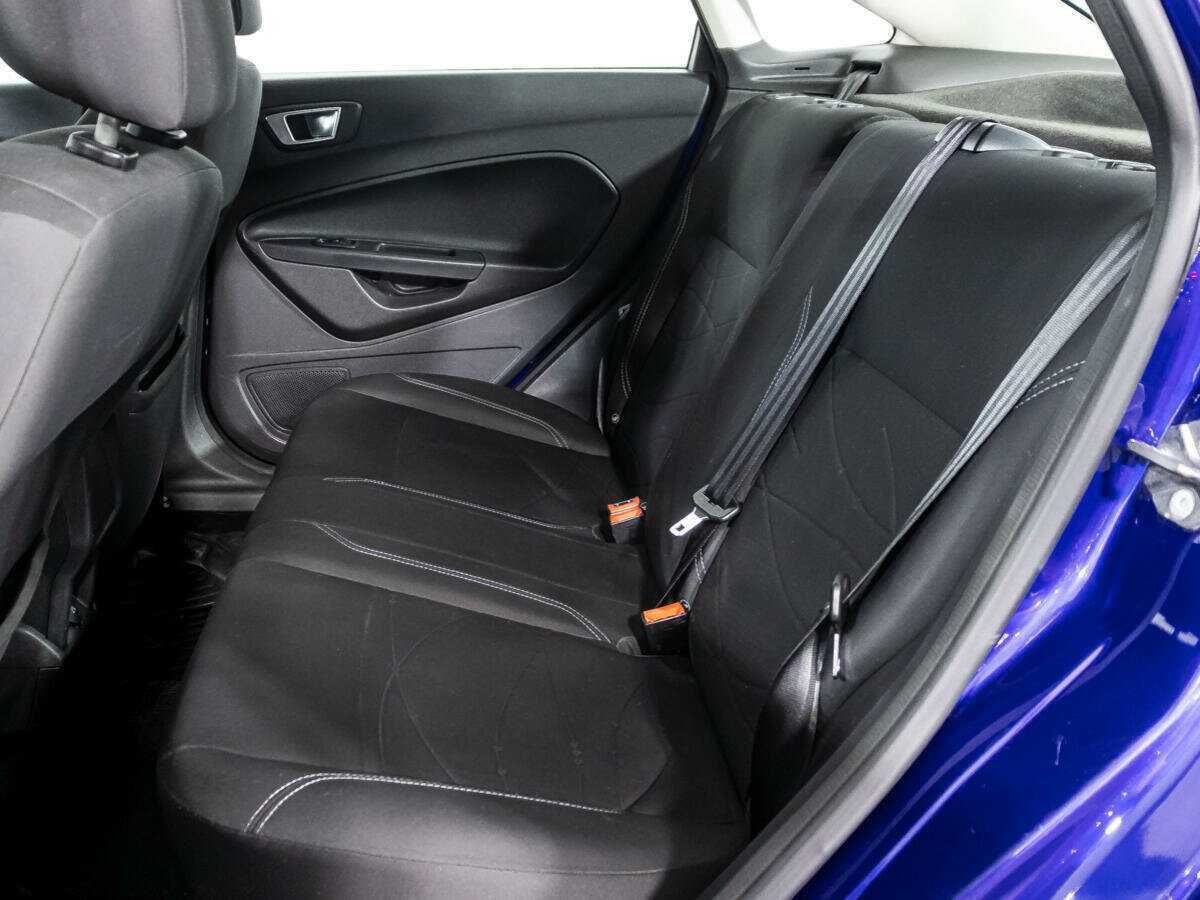 Купить Ford Fiesta с пробегом. Фото: #9