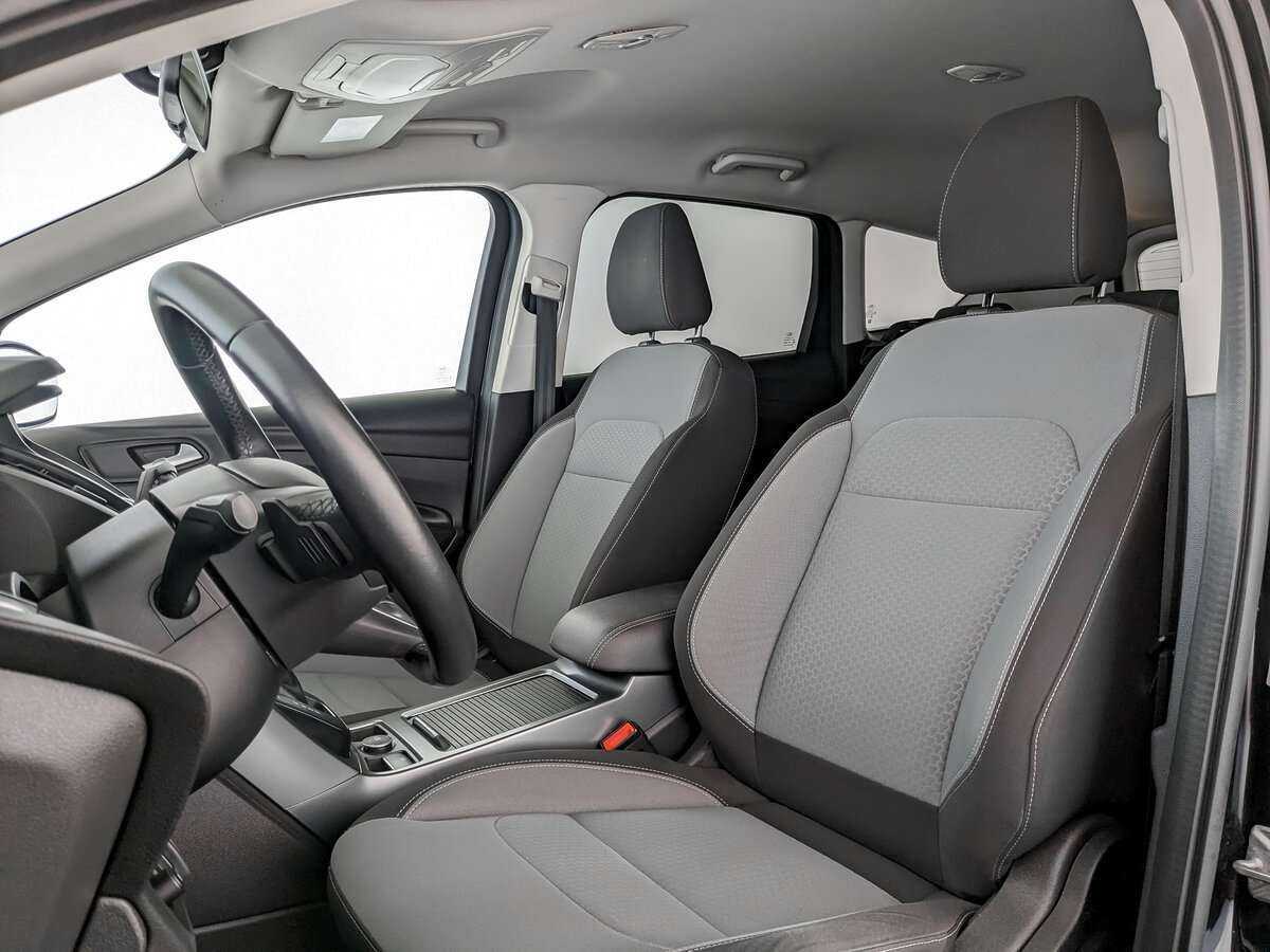 Купить Ford Kuga с пробегом. Фото: #19