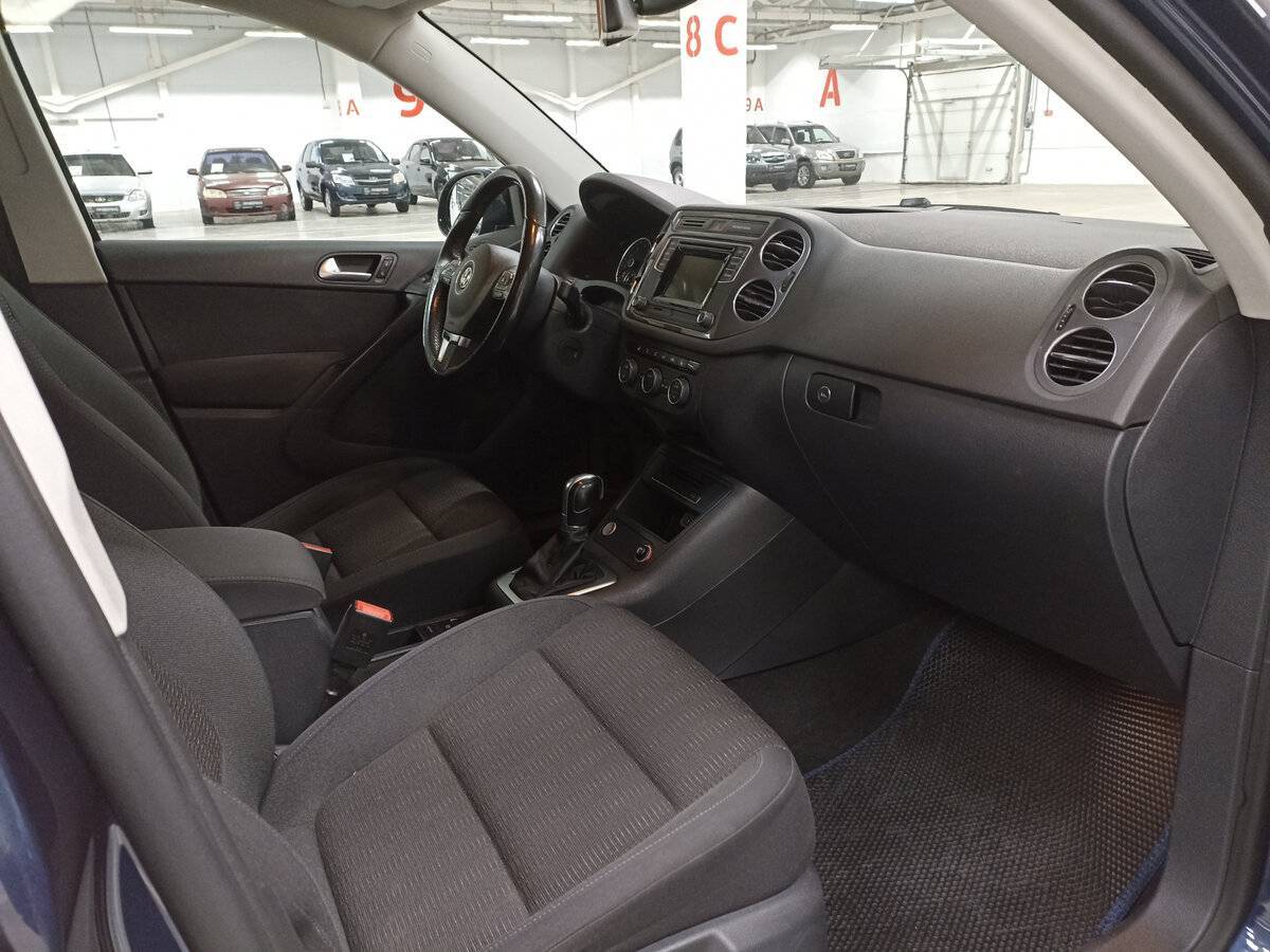 Купить Volkswagen Tiguan с пробегом. Фото: #10