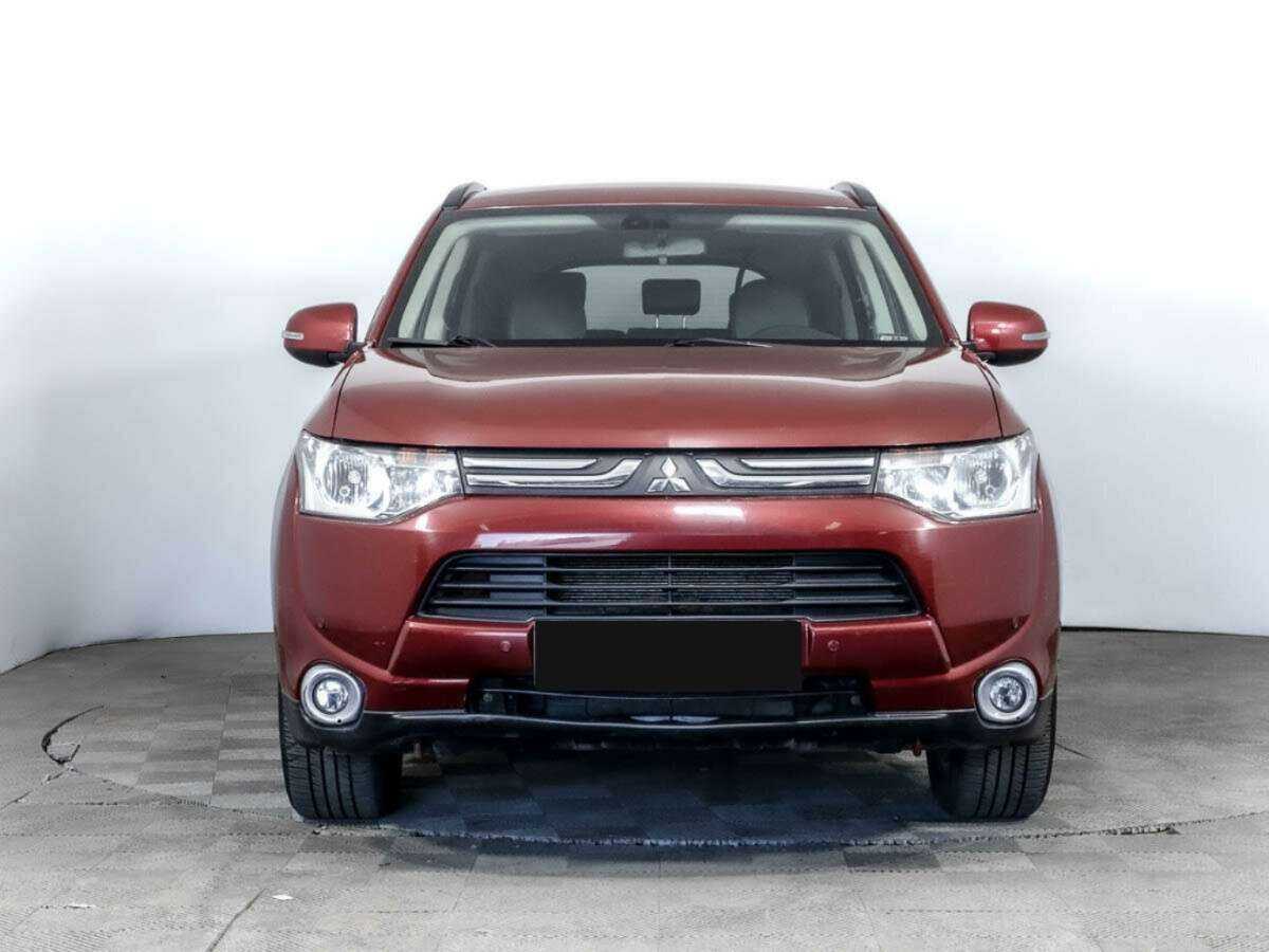 Купить Mitsubishi Outlander с пробегом. Посмотреть фото