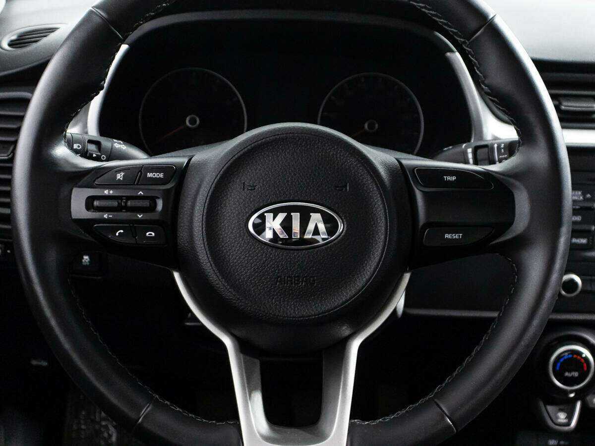 Купить Kia Rio с пробегом. Фото: #19