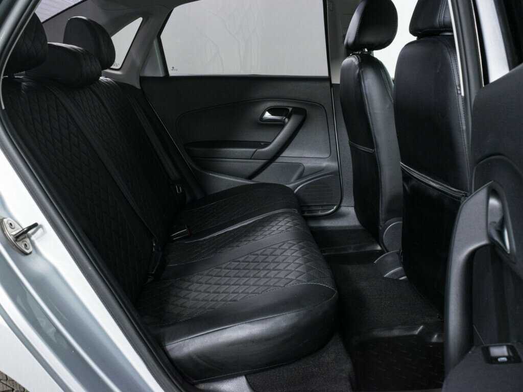 Купить Volkswagen Polo с пробегом. Фото: #9