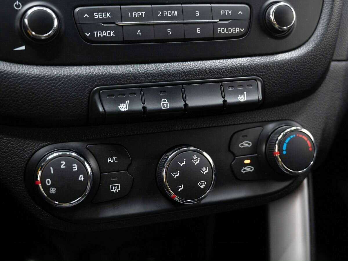 Купить Kia Ceed с пробегом. Фото: #19