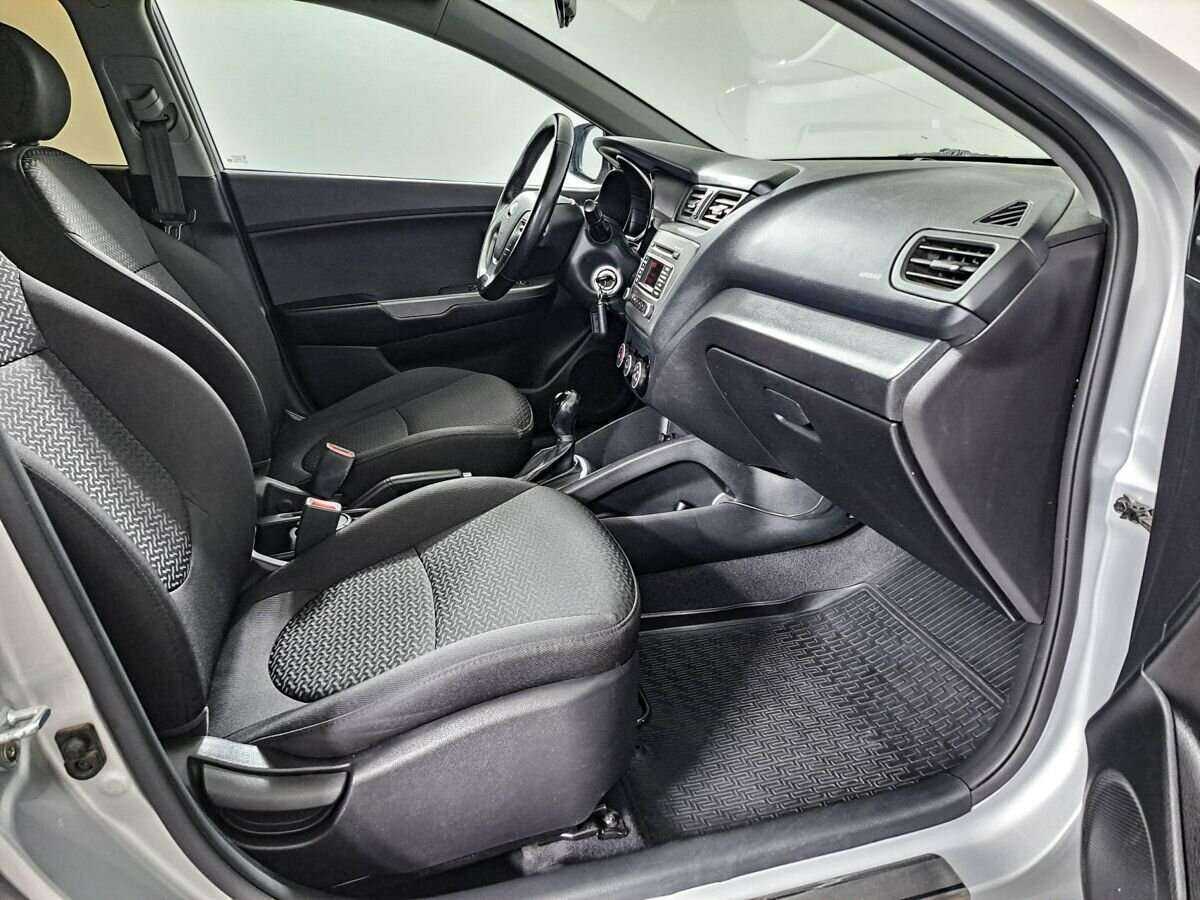 Купить Kia Rio с пробегом. Фото: #6