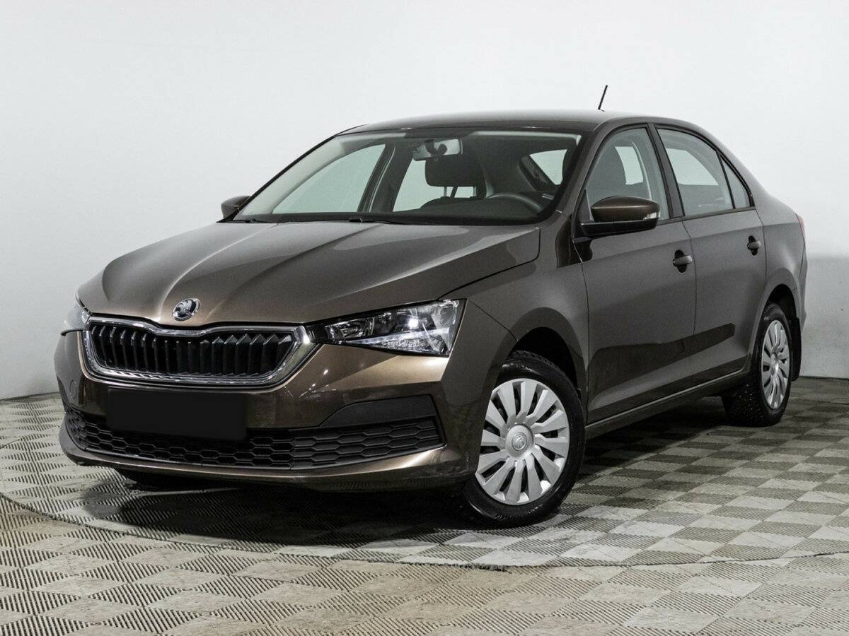 Купить Skoda Rapid с пробегом. Посмотреть фото