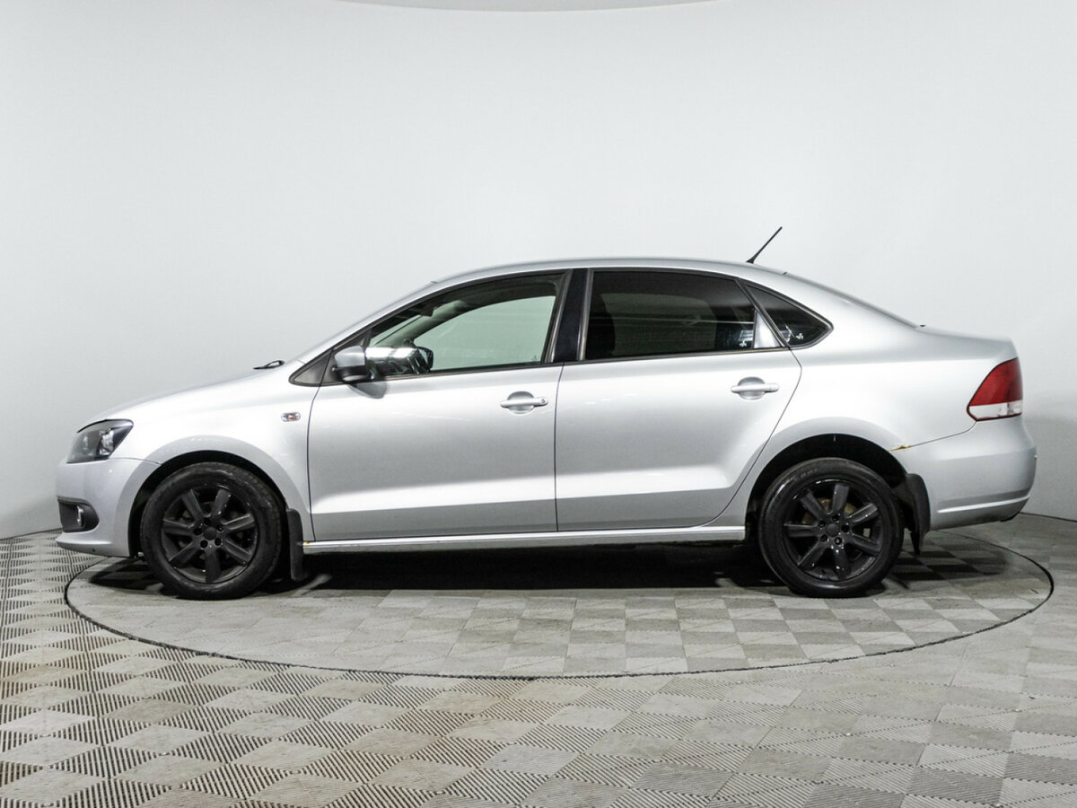 Купить Volkswagen Polo с пробегом. Фото: #7