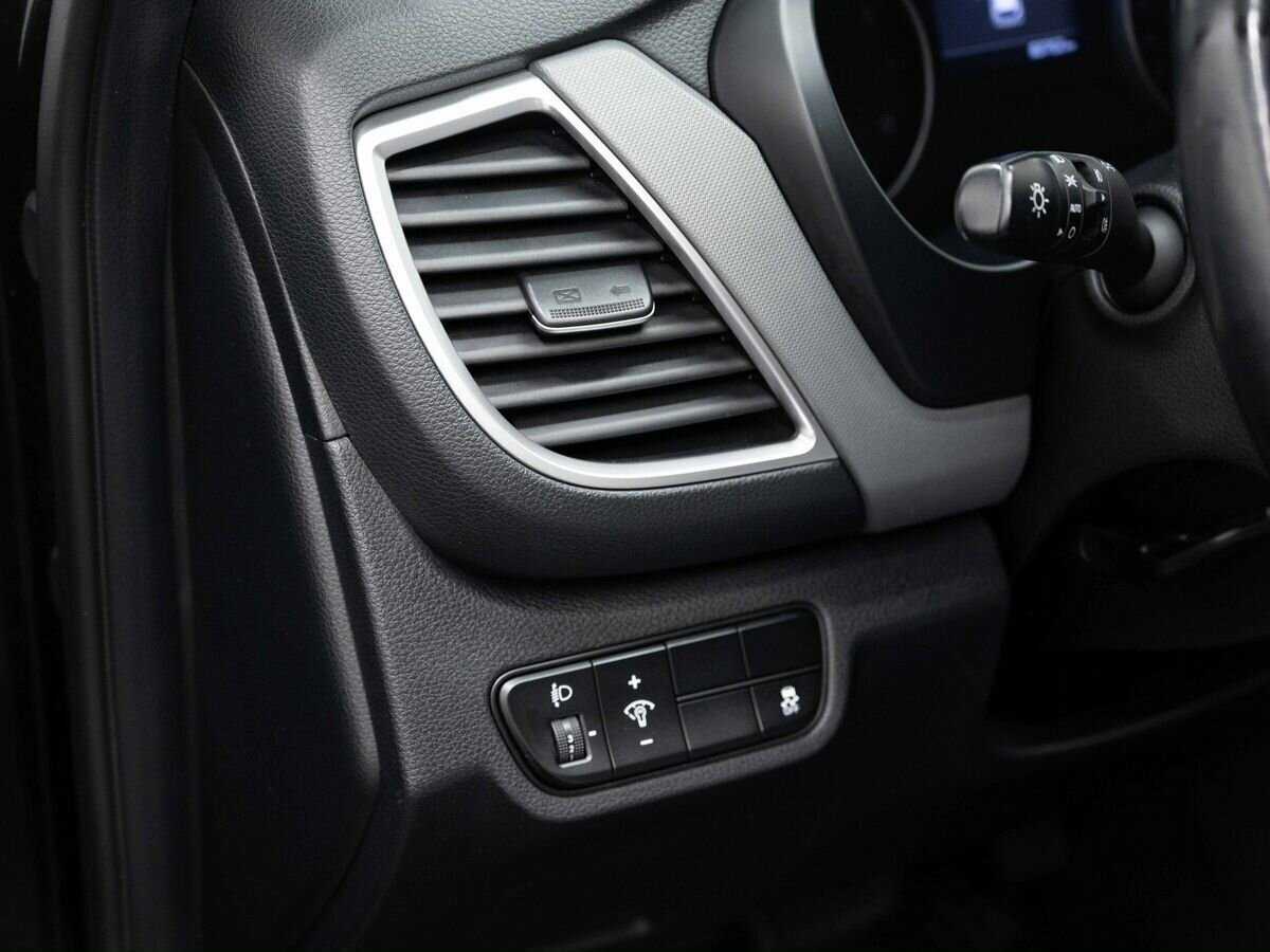 Купить Kia Seltos с пробегом. Фото: #18