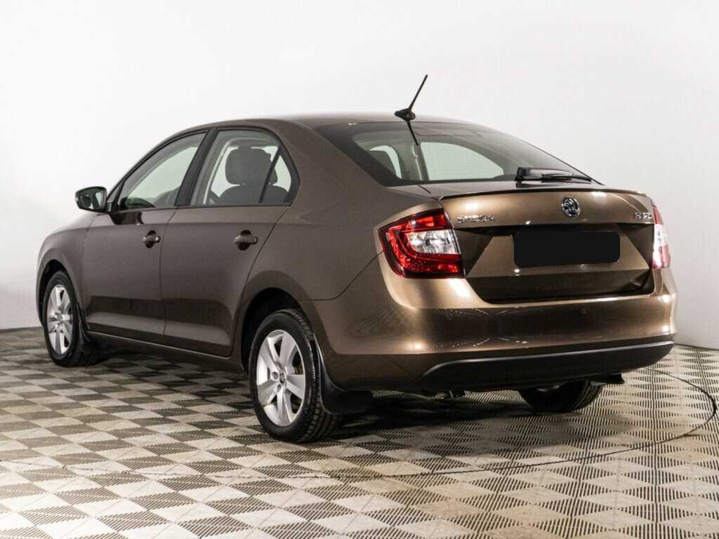 Купить Skoda Rapid с пробегом. Фото: #6